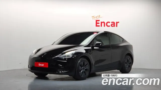 Tesla Y RWD