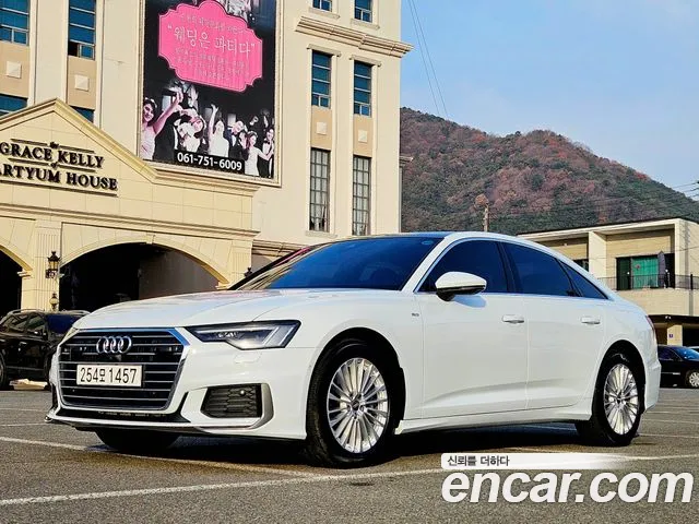 Audi A6 (C8) 45 TFSI Premium