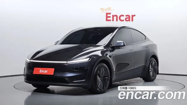 Tesla Y RWD