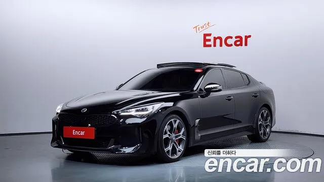Kia Stinger 3.3 Turbo AWD GT