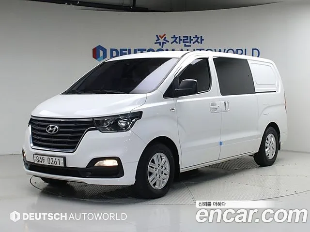 Hyundai The New Grand Starex 5