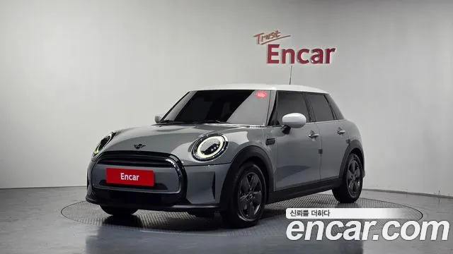 MINI Cooper 5 3
