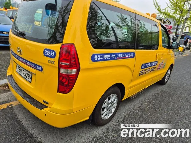 Hyundai Grand Starex