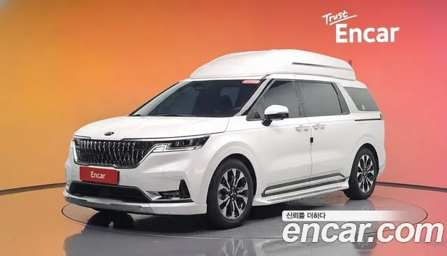 Kia Carnival 4 Gasoline 7 Signature