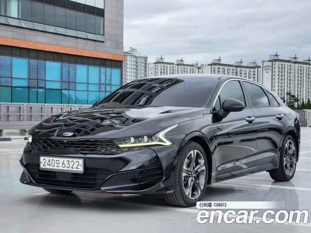 Kia K5 III 2.0 Signature