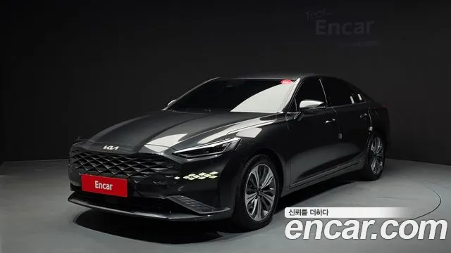 Kia K8 Hybrid Noblesse