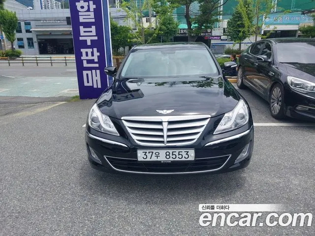 Hyundai Genesis BH330 Base