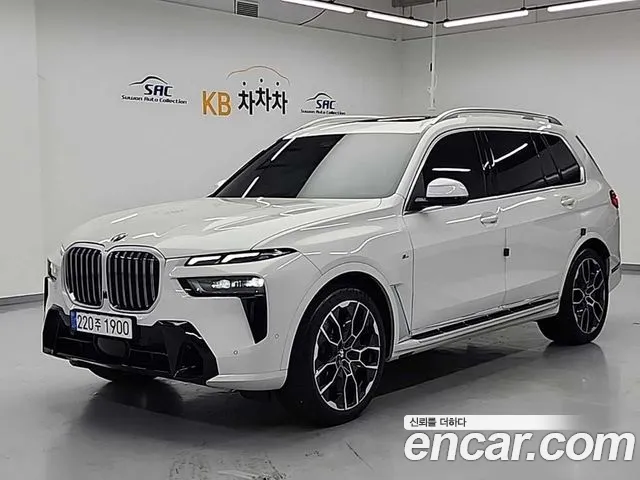 BMW X7 (G07) xDrive 40i M 7