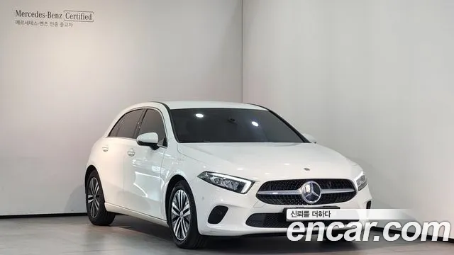 Mercedes-Benz A- W177 A220
