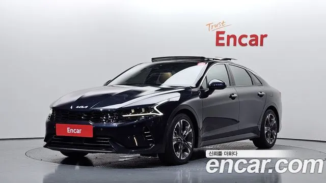Kia K5 Hybrid 3 Signature