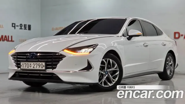 Hyundai Sonata (DN8) 2.0 Premium