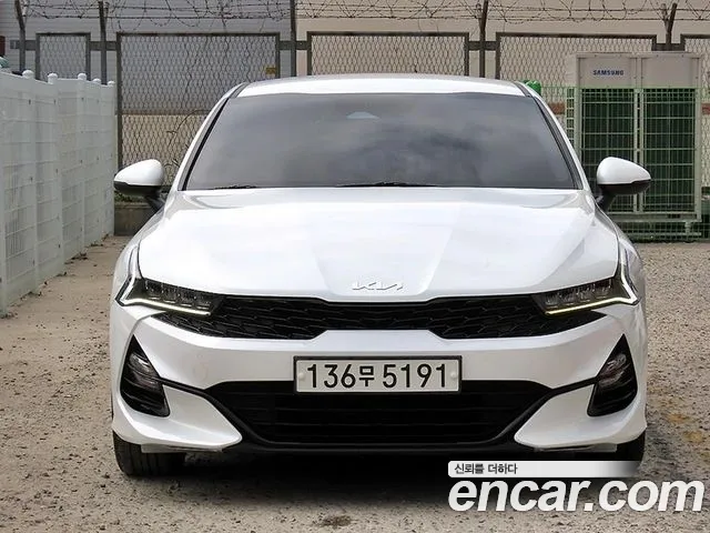 Kia K5 III 2.0 Prestige
