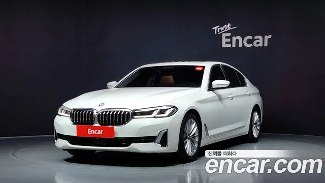 BMW 5 (G30) 520i
