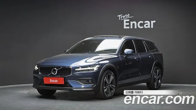Volvo V60 2 B5 AWD