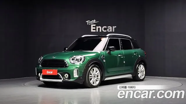 MINI Cooper Countryman 2