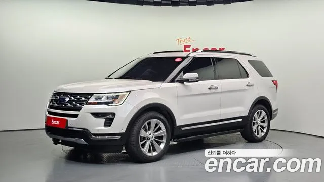 Ford Explorer 2.3 Limited 4WD 5