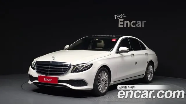 Mercedes-Benz E- W213 E220d Exclusive