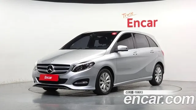 Mercedes-Benz B- W246 B200 CDI