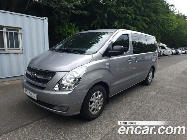 Hyundai Grand Starex 11 CVX Premium