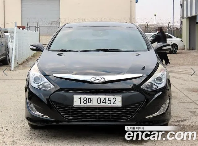 Hyundai Sonata Hybrid 2.0