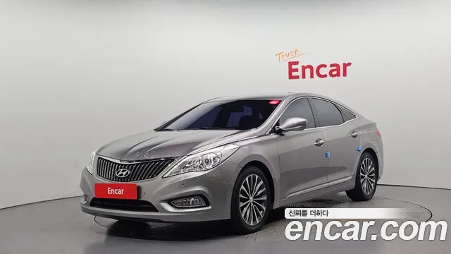 Hyundai Grandeur HG HG240