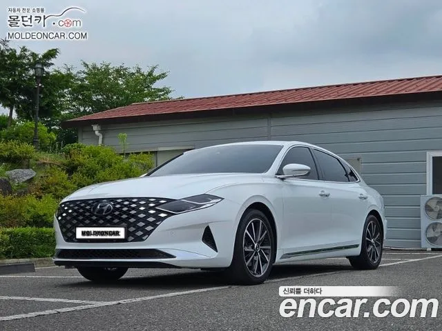 Hyundai The New Grandeur IG 3.0 LPi Premium