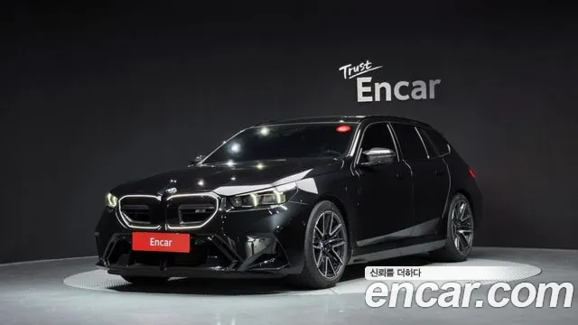BMW M5 (G90) M5