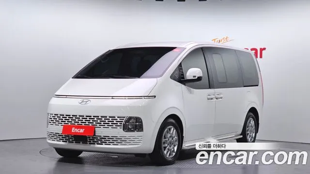 Hyundai Staria 5