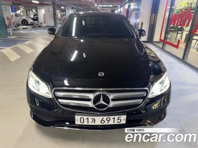 Mercedes-Benz E- W213 E300 4MATIC
