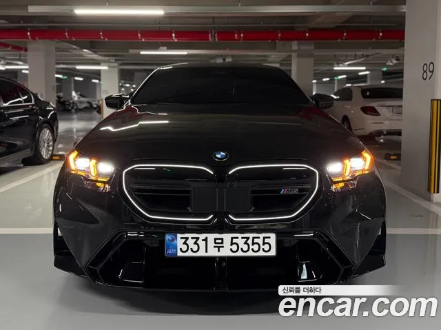 BMW M5 (G90) M5