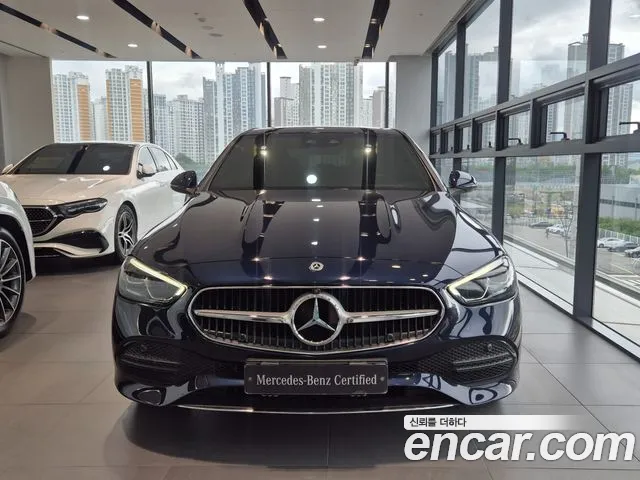 Mercedes-Benz C- W206 C300 4MATIC