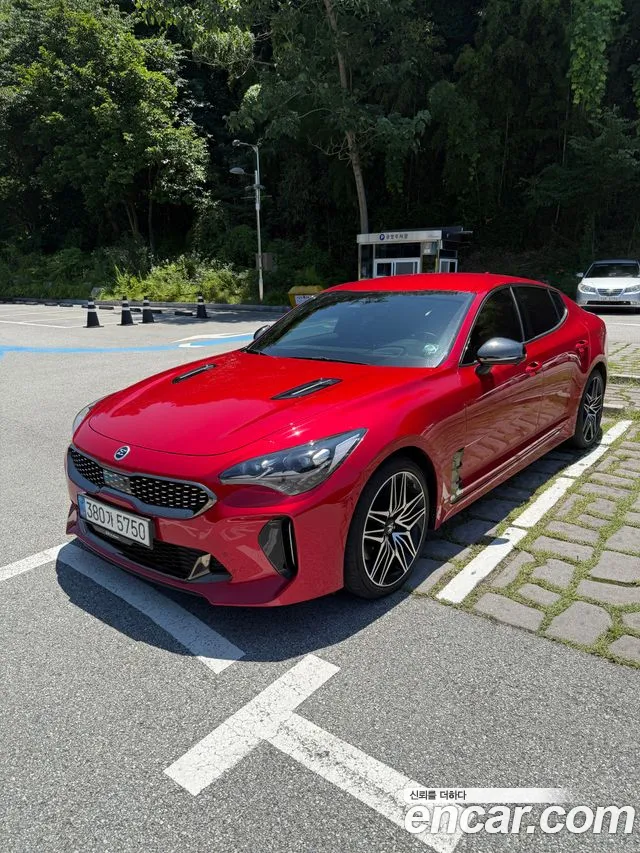 Kia Stinger 3.3 GT Turbo