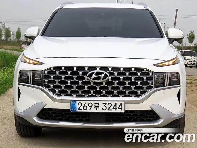 Hyundai The New Santa Fe Diesel 2.2 2WD Prestige