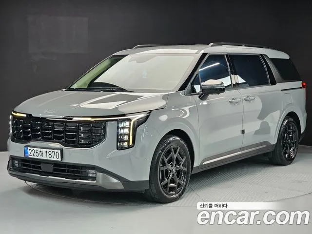 Kia The New Carnival 4 9