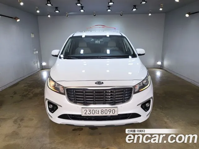 Kia The New Carnival 9