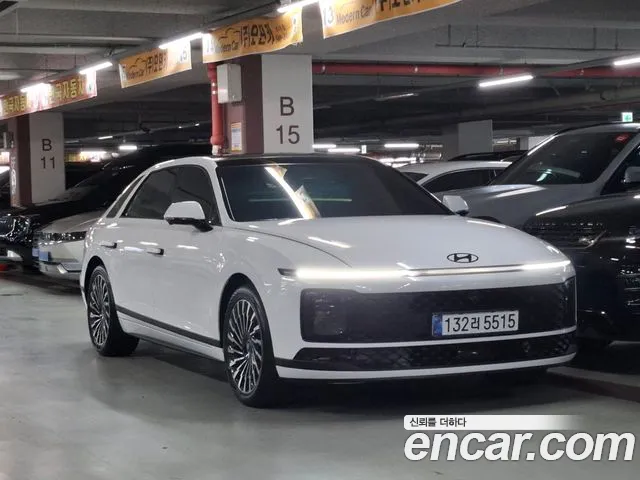 Hyundai Grandeur (GN7) 2.5 Gasoline 2WD