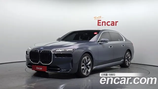 BMW i7 (G70) xDrive 60