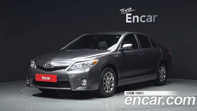 Toyota Camry Hybrid