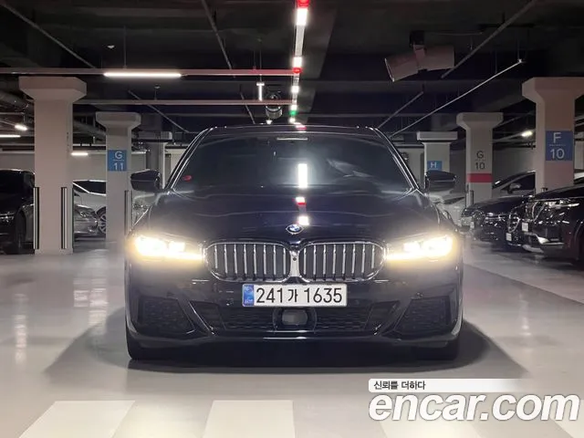 BMW 5 (G30) 520i M
