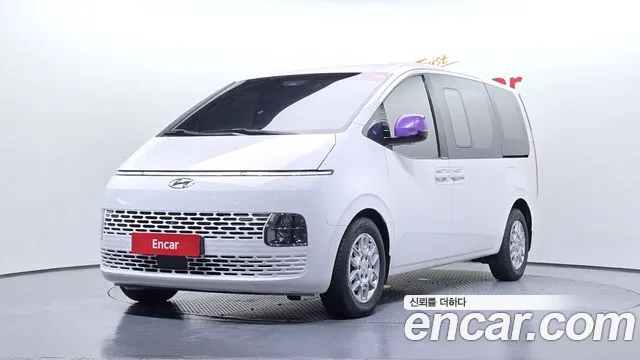 Hyundai Staria 5
