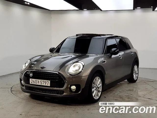 MINI Cooper D Clubman Base 2
