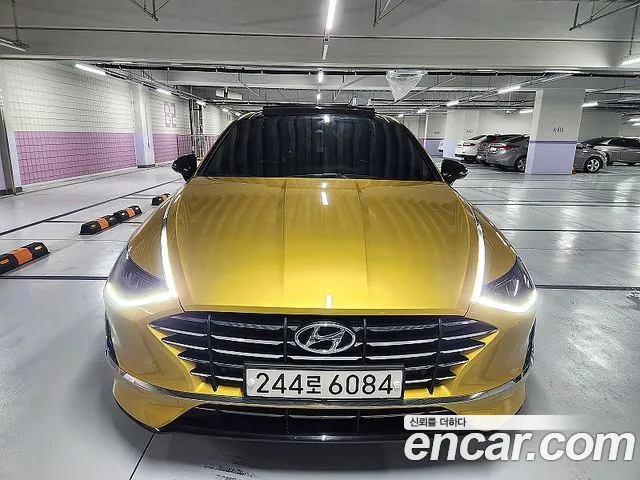 Hyundai Sonata (DN8) 2.0 Premium