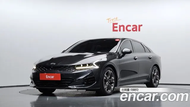 Kia K5 III 2.0 Signature
