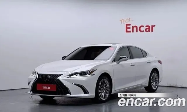 Lexus ES300h 7