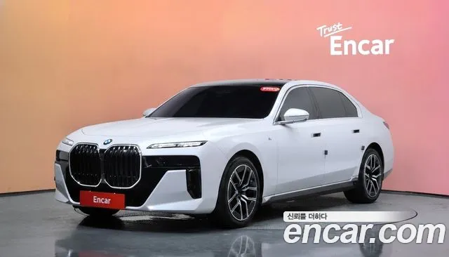 BMW 7 (G70) 740i xDrive M