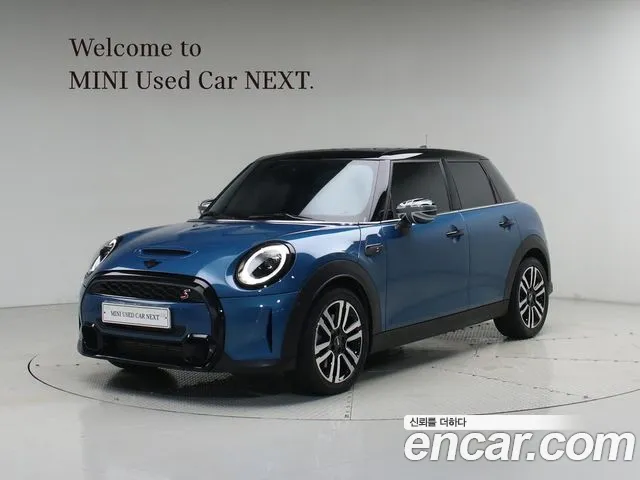 MINI Cooper S 5 3