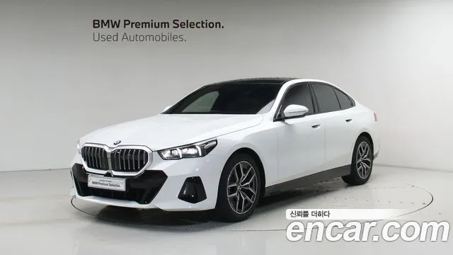 BMW 5 (G60) 520i M