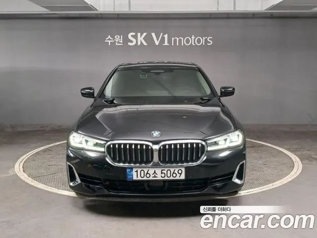 BMW 5 (G30) 520i