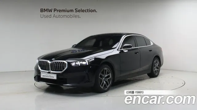 BMW 5 (G60) 520i