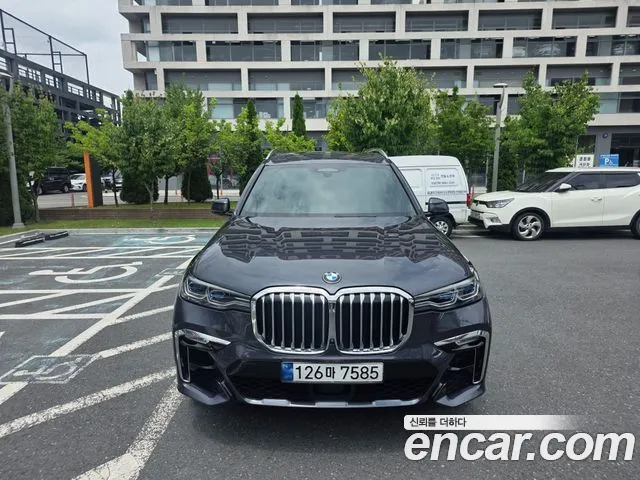BMW X7 (G07) xDrive 30d M 6